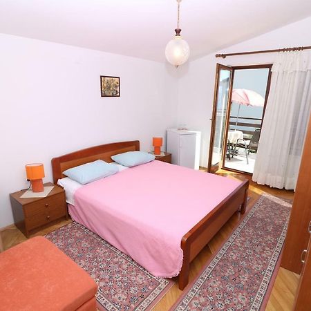 Double Rooms Jasna With Sea View Baška Exteriör bild