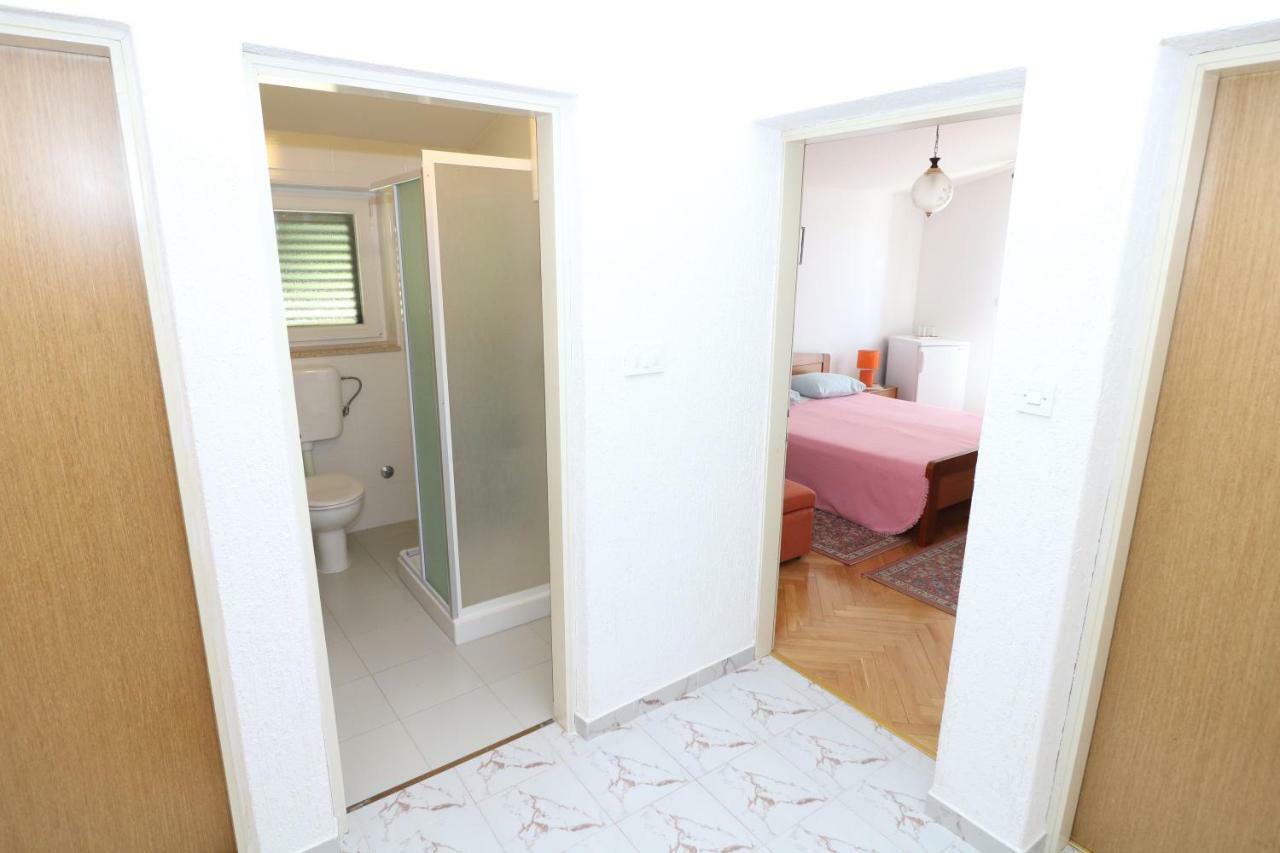 Double Rooms Jasna With Sea View Baška Exteriör bild